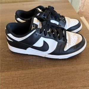 Black and White Nike dunks women’s size 8